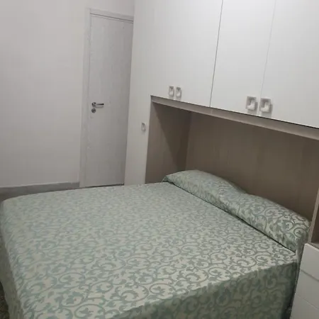 לינה וארוחת בוקר Ganaj La Terrazza Di Ganaj